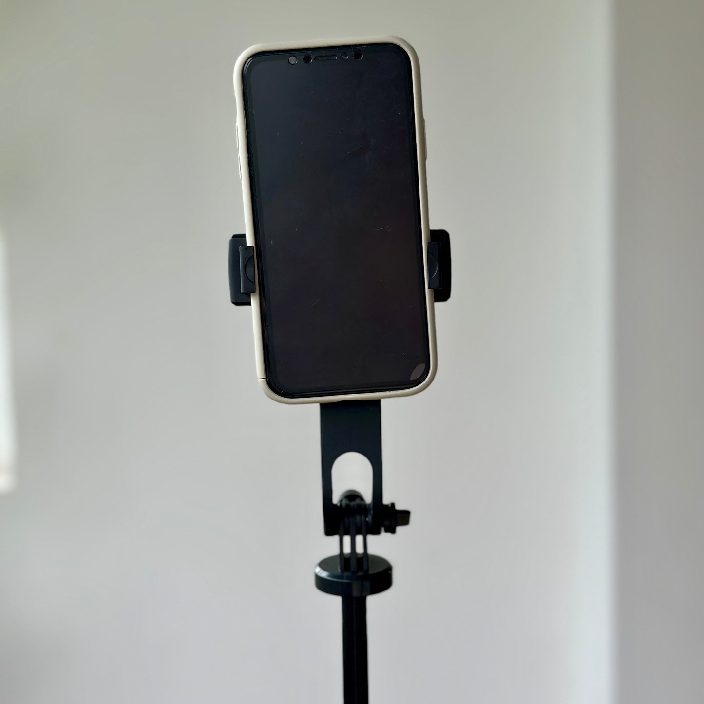 TrĂpode para celular K27đČ con control Bluetooth