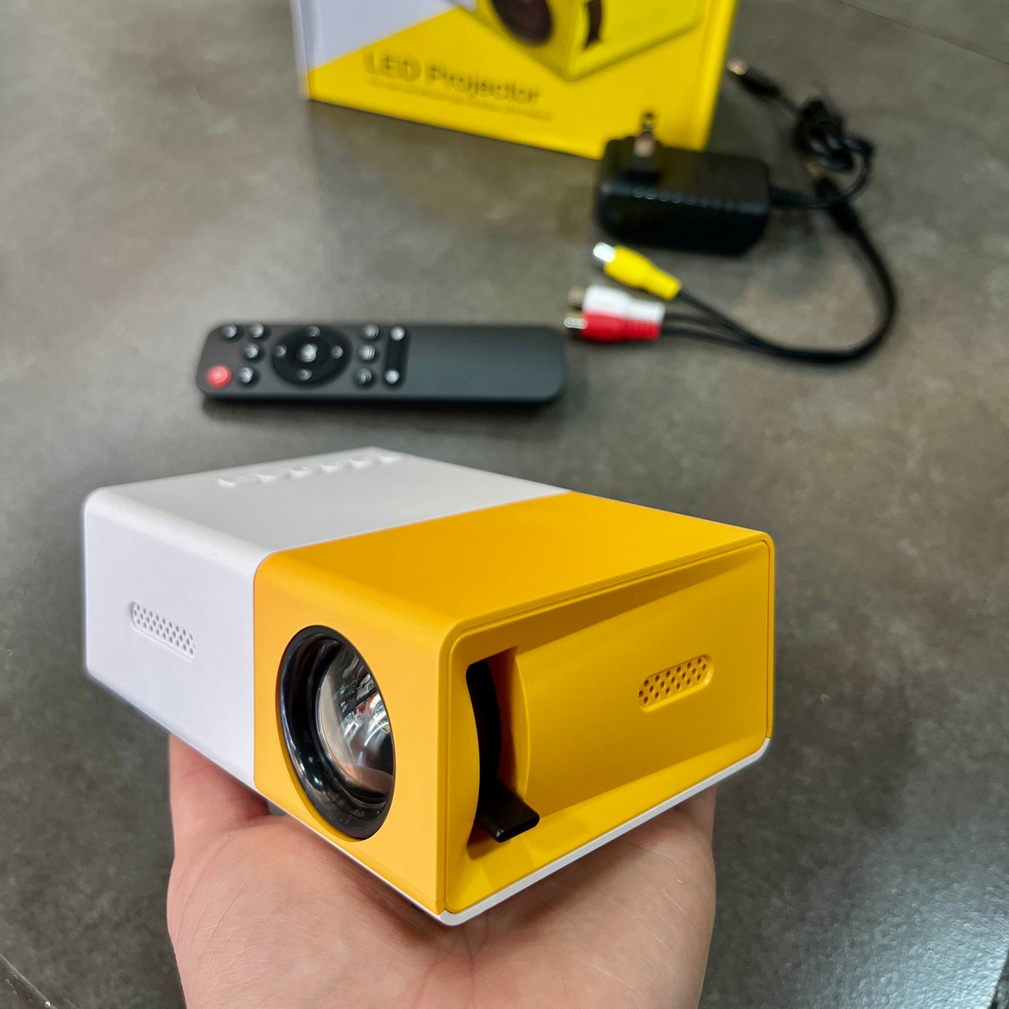 Mini proyector 📽️ YG300