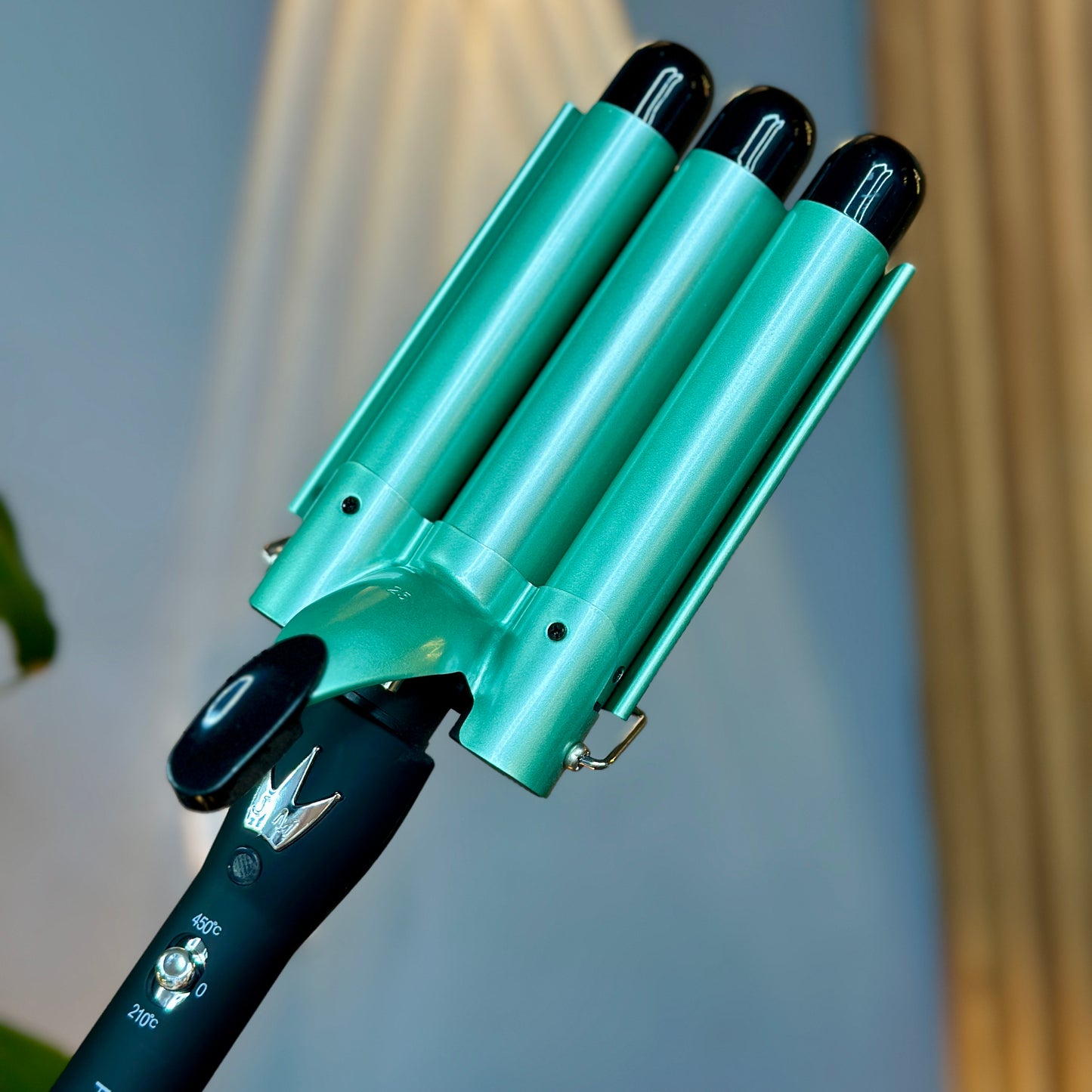 Combo plancha de cabello + pinza sirena aguacate đ„