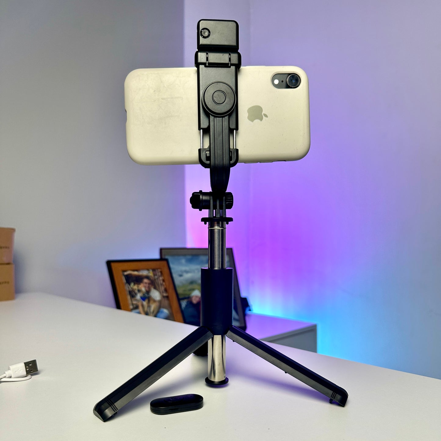 TrĂpode selfie con Bluetooth y luz đĄ