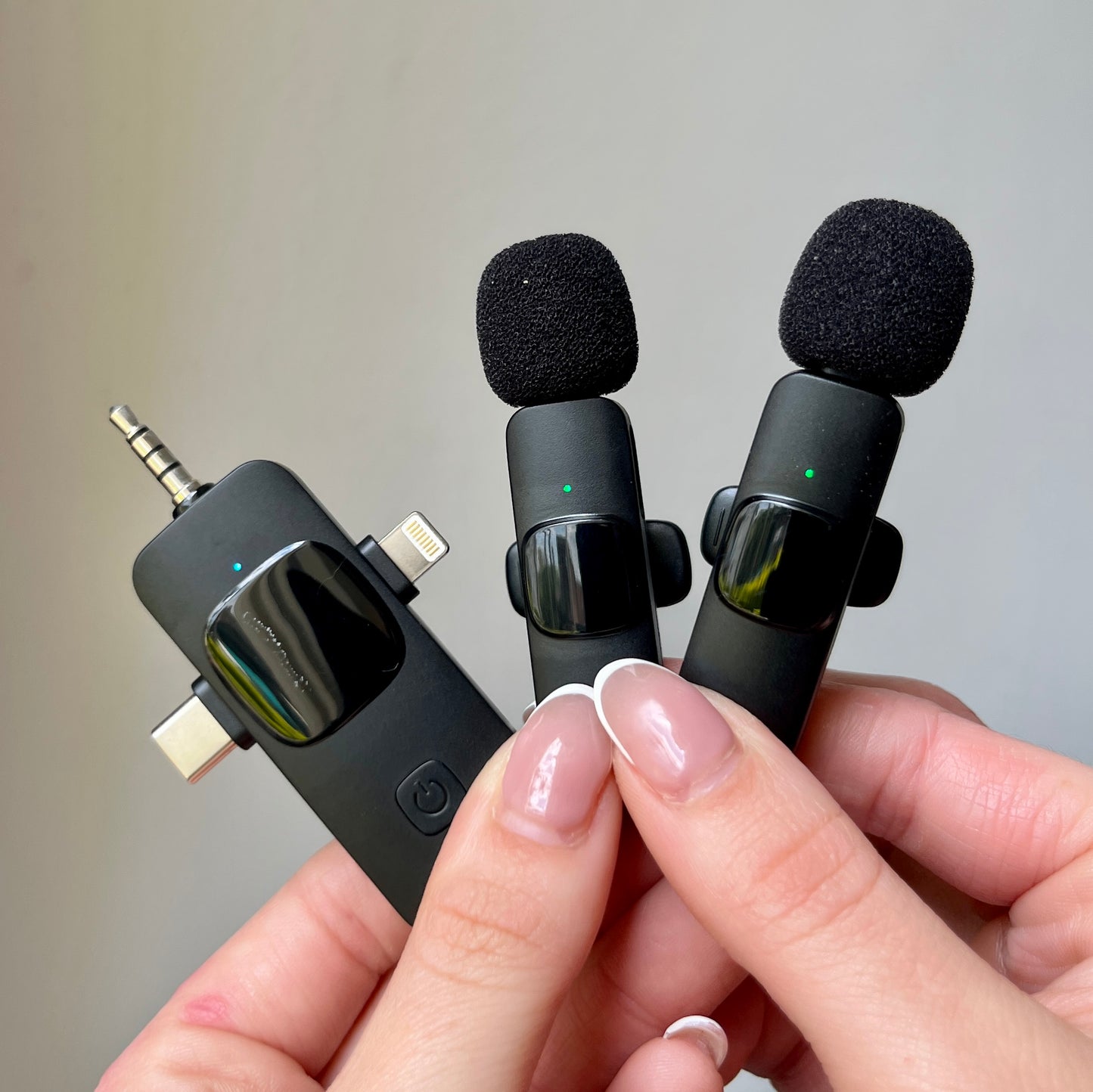 MicrĂłfonos đ€ para celular x2đ± + adaptador triple đđ»Vp-056