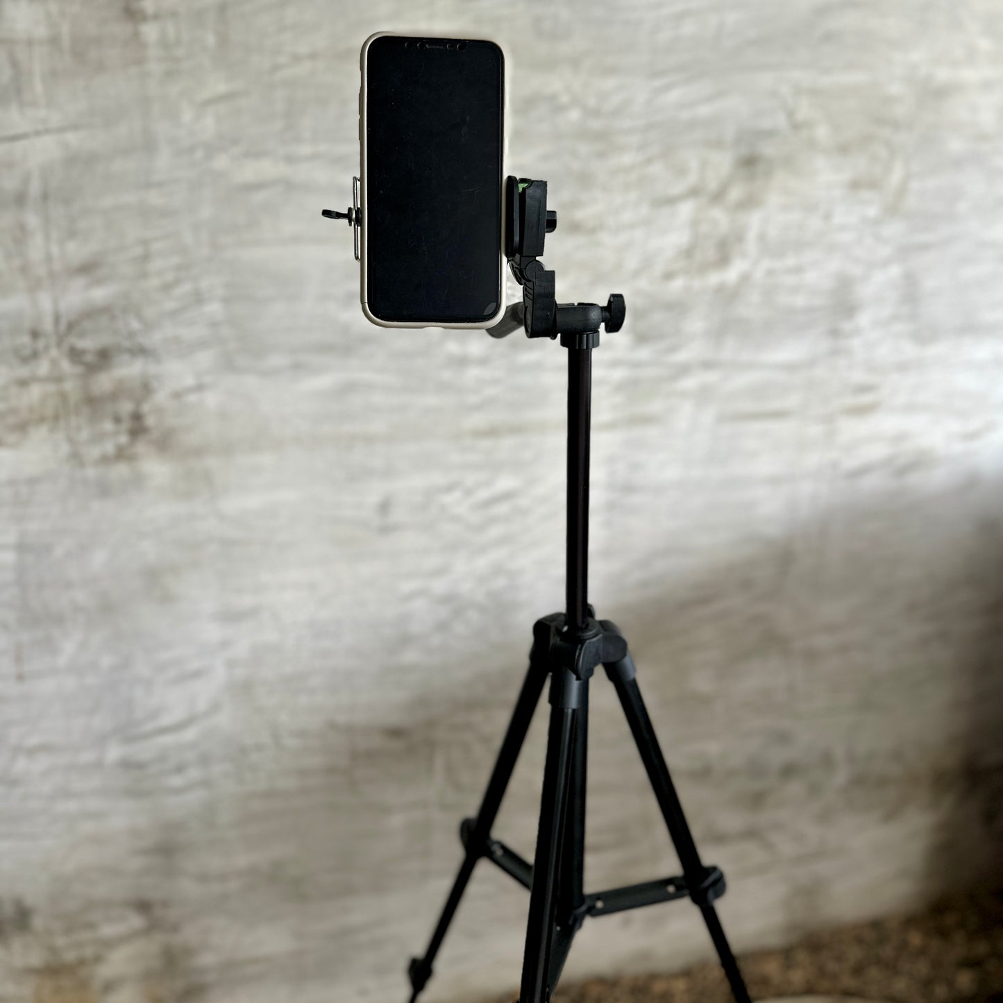 TrĂpode para celular đ± 3120A con control Bluetooth đ