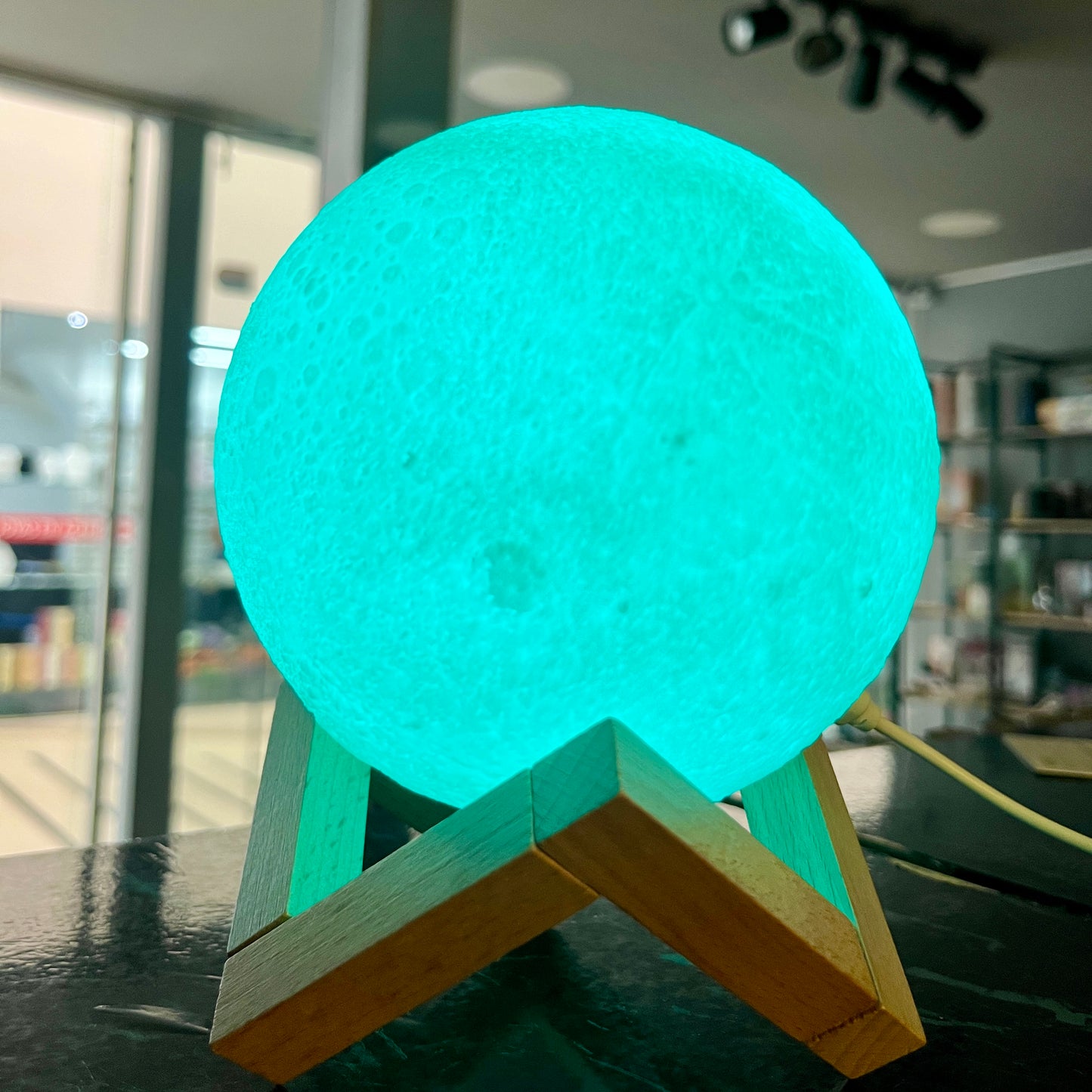 Lámpara luna multicolor 🌈🌕