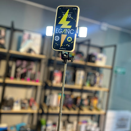 Trípode BD-17 con altura de 1.70M + 2 luces + control Bluetooth