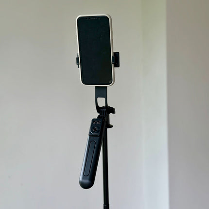 Trípode para celular 📱 A17 1,80 altura + Luz  RGB de obsequio 🎁