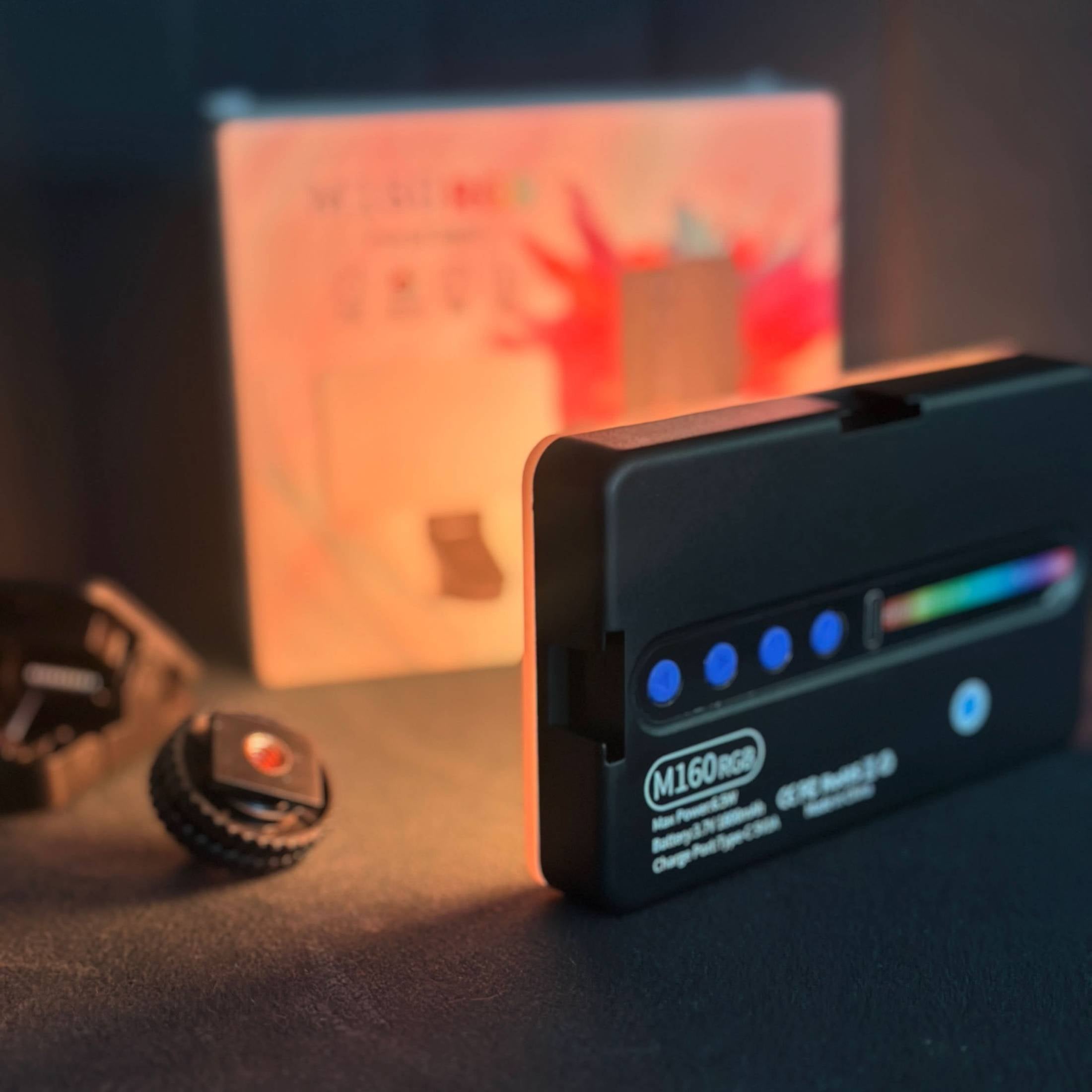 Luz portátil RGB M160