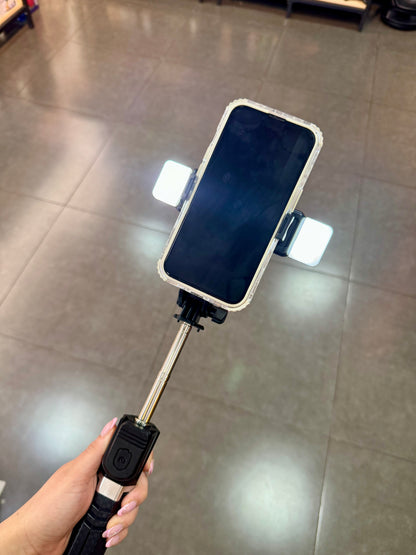 Trípode con altura de 1.70M + 2 luces + control Bluetooth