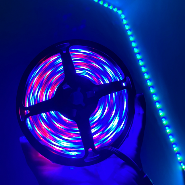 Cinta led RGB (5 metros) + con control remoto