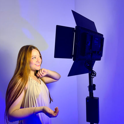 Panel de luz PRO led U-800 PROFESIONAL + trípode 2,10