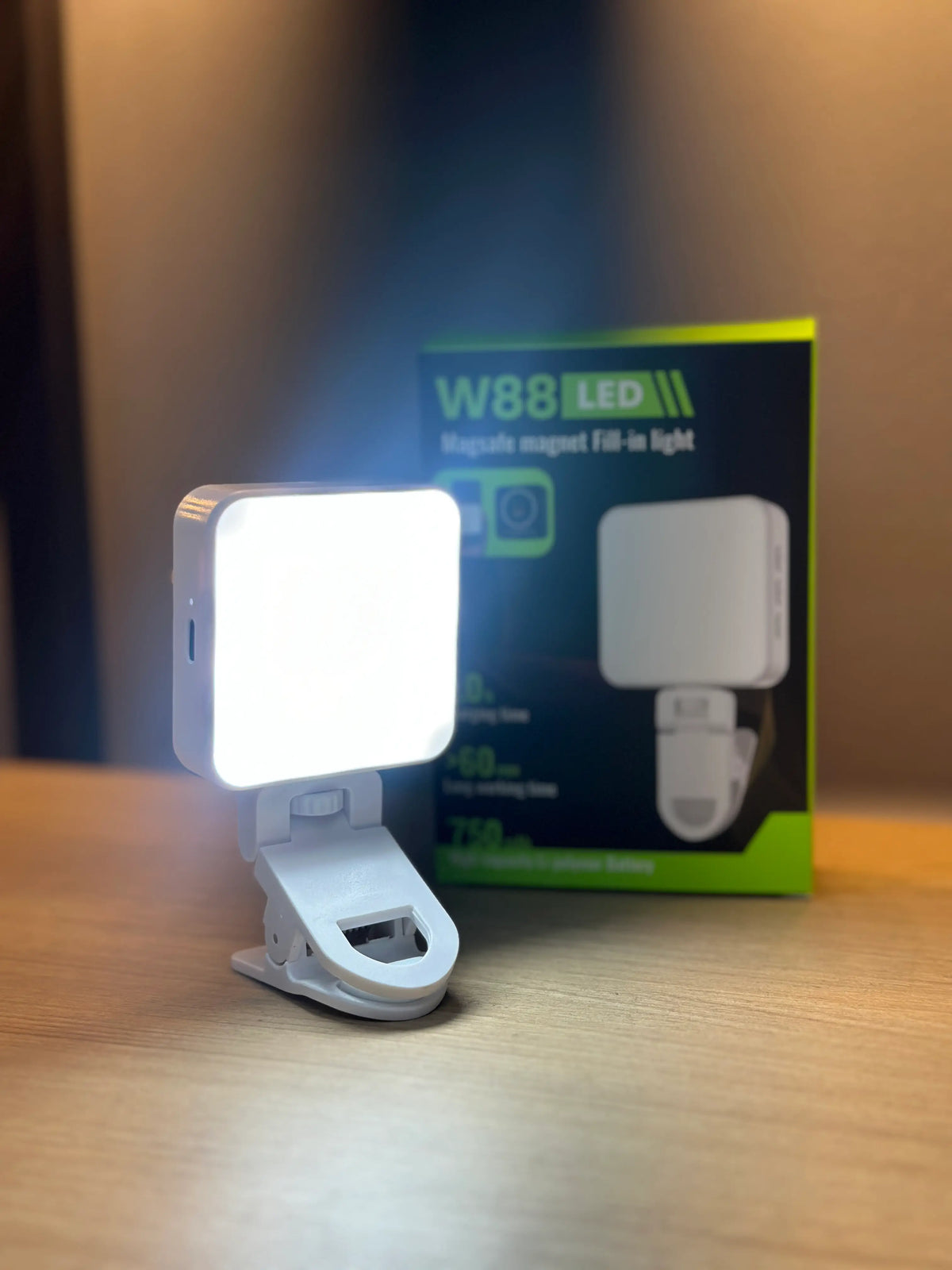 Luz led para celular rgb W88