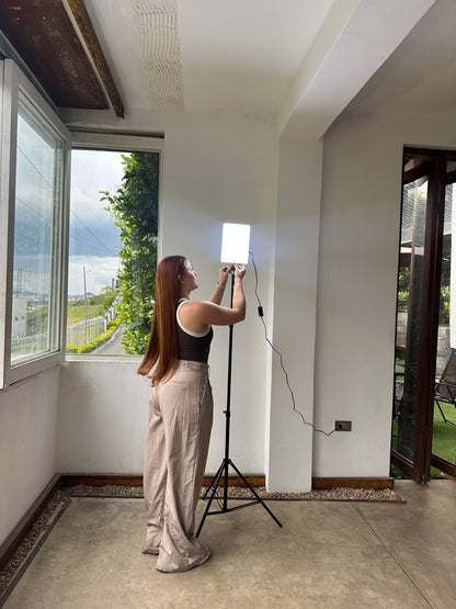 Panel de luz PRO VP-097 📽️🎞️🎬 + trípode 2 metros