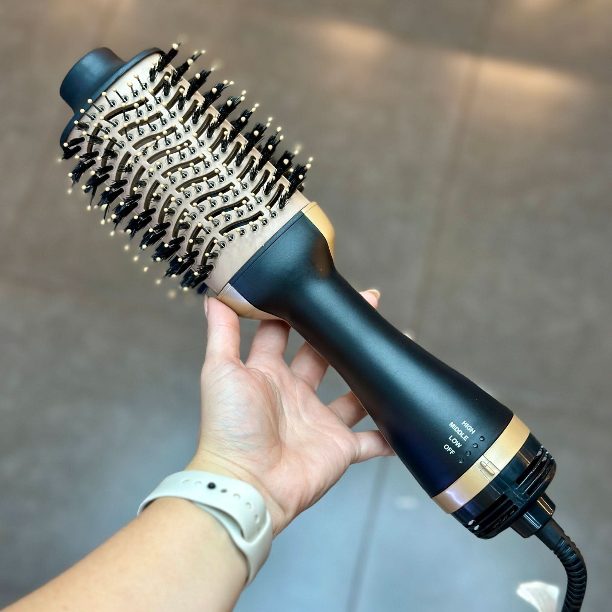 Cepillo secador y alisador keratina 3D PRO - Elegance Colombia
