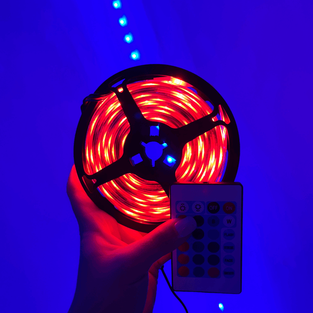 Cinta led RGB (5 metros) + con control remoto - Elegance Colombia