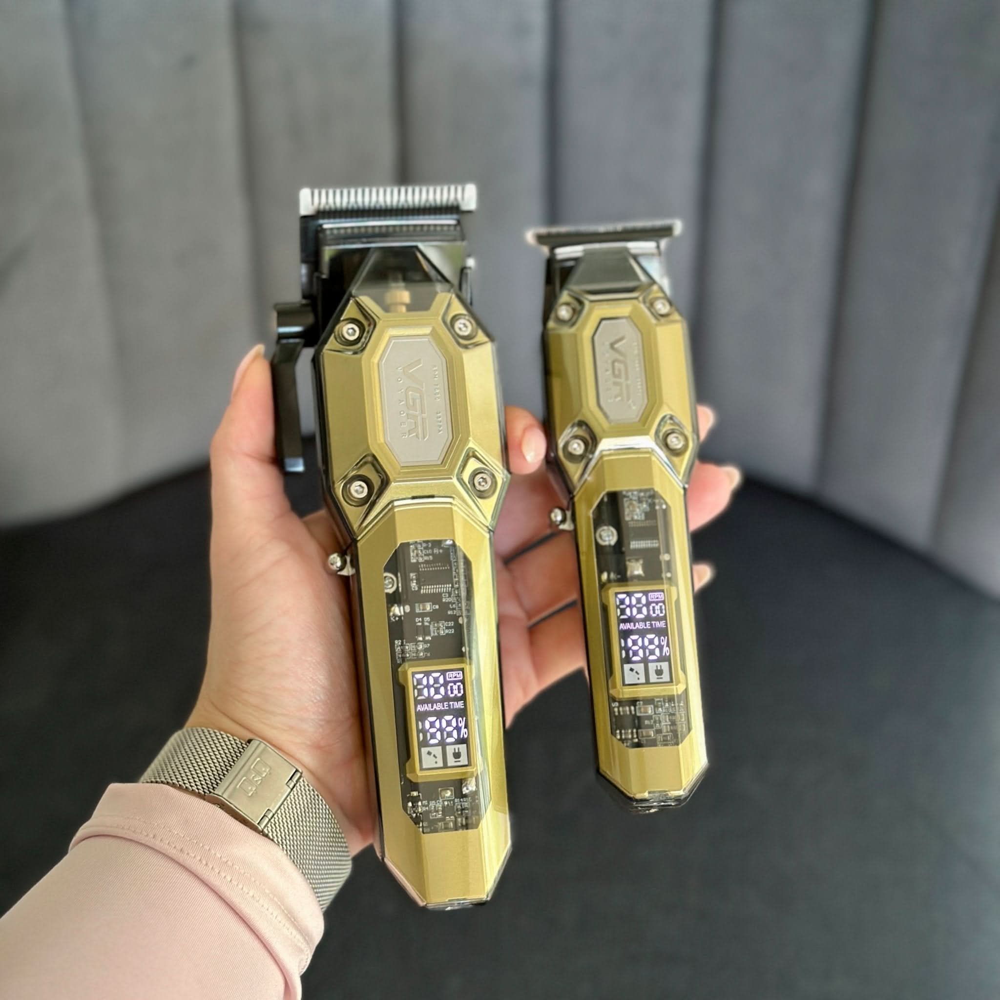 Combo máquina de motilar + patillera VGR ⭐️PROFESIONAL!🫰🏻 - Elegance Colombia