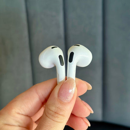 Combo x2 audífonos tipo serie 3 VP - 099⚡️ + obsequio 🎁2 estuches en silicona - Elegance Colombia