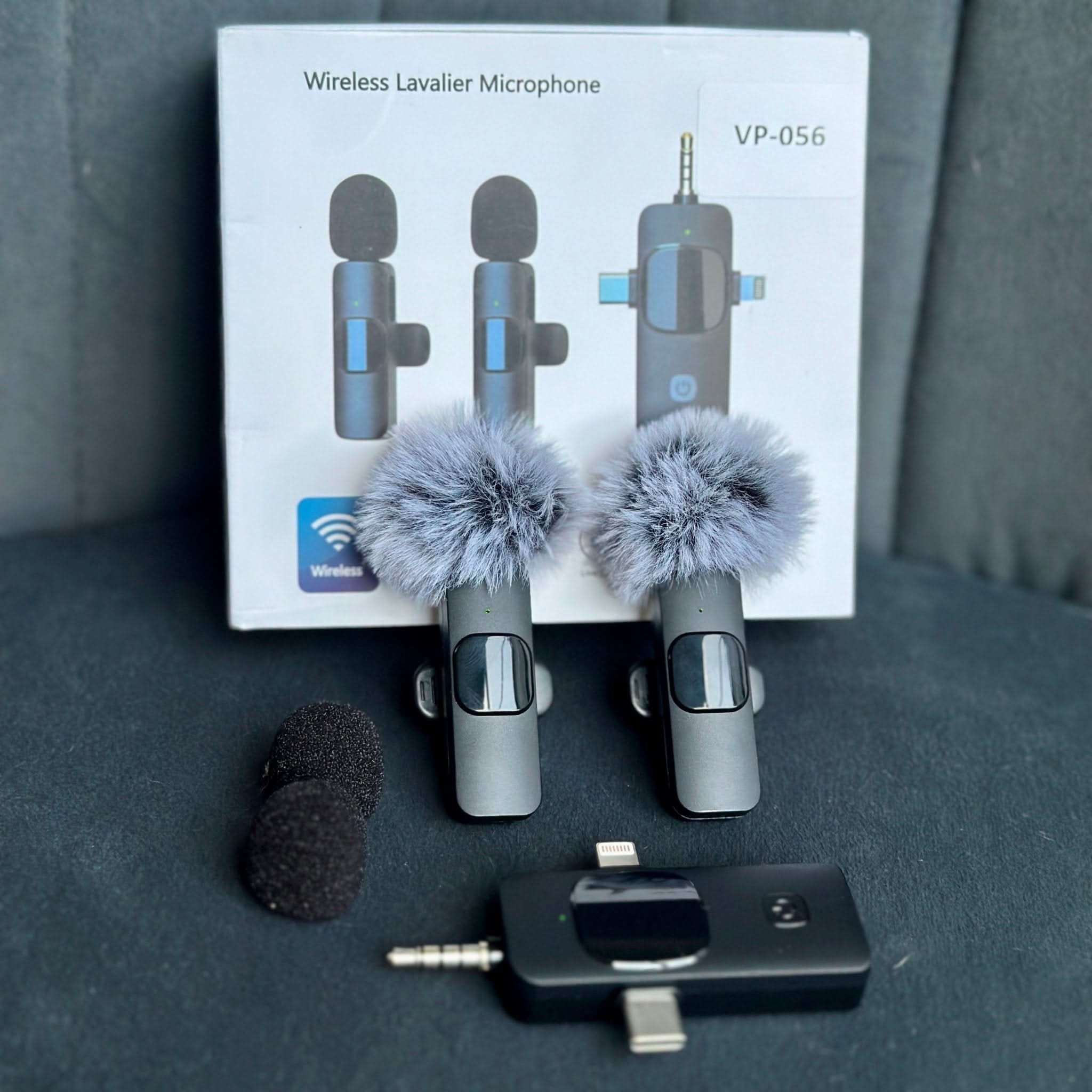 Micrófonos para celular doble + adaptador triple Vp - 056 - Elegance Colombia