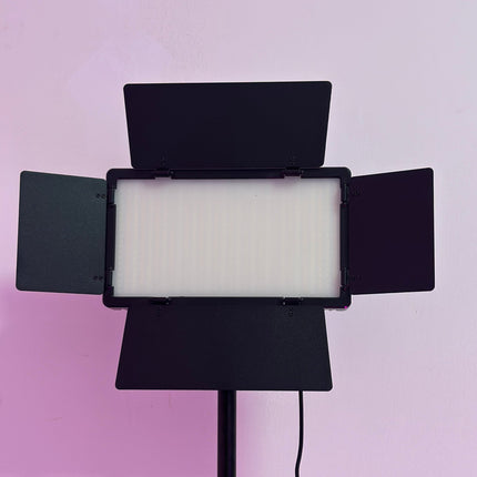 Panel led profesional U600 RGB multicolor + 🔝+ trípode - Elegance Colombia