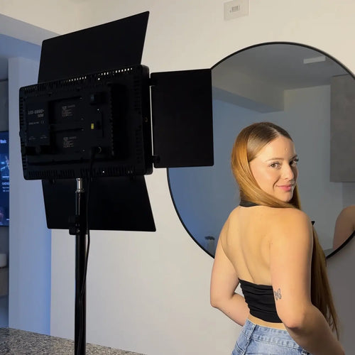 Kit Estudio Pro ✨ Luz profesional u880 + trípode 2,10m + 2 baterías